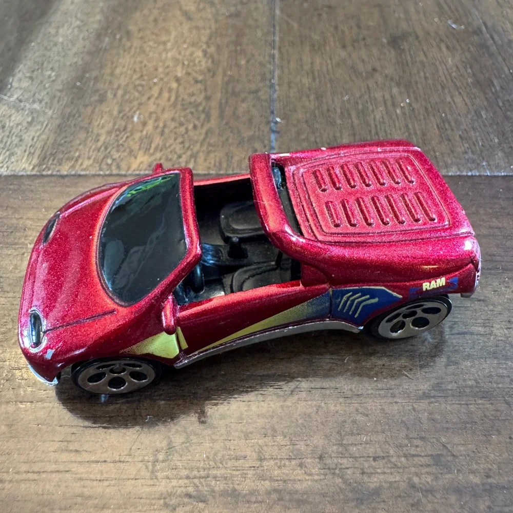 Hot Wheels Demolition Man Ram 1993 Warner Bros Movie Car Metallic Red Diecast
